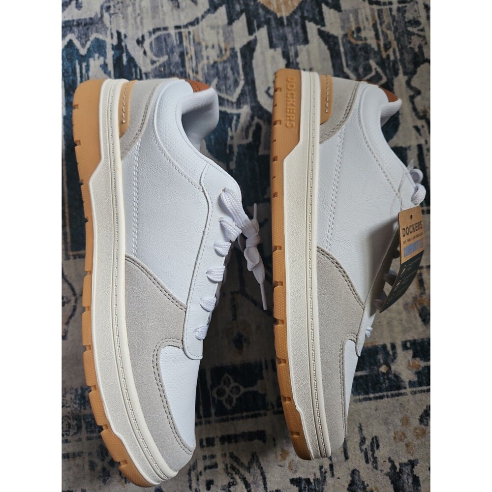 Dockers Men’s Size 9 M Comfort Flex White Gray Gum Sole Casual Sneakers New